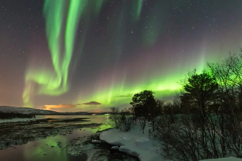 Polarlicht, Leuchten über dem Fjord 