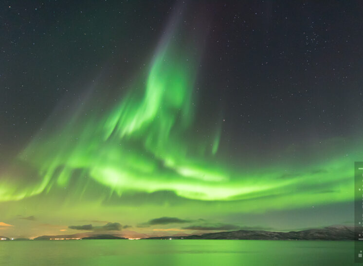 Polarlicht, Leuchten über dem Fjord 