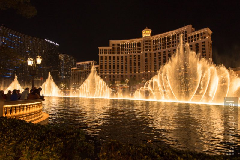 Las Vegas - Water and light show in front of the Bellagio hotel