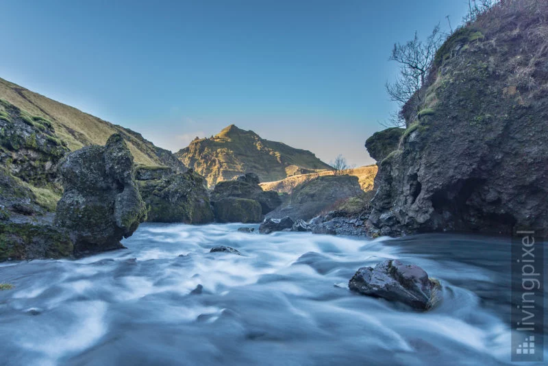 Oberhalb des Wasserfalls