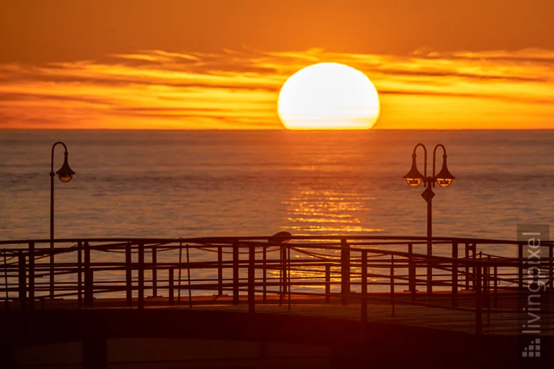 Sonnenaufgang am Hafen
